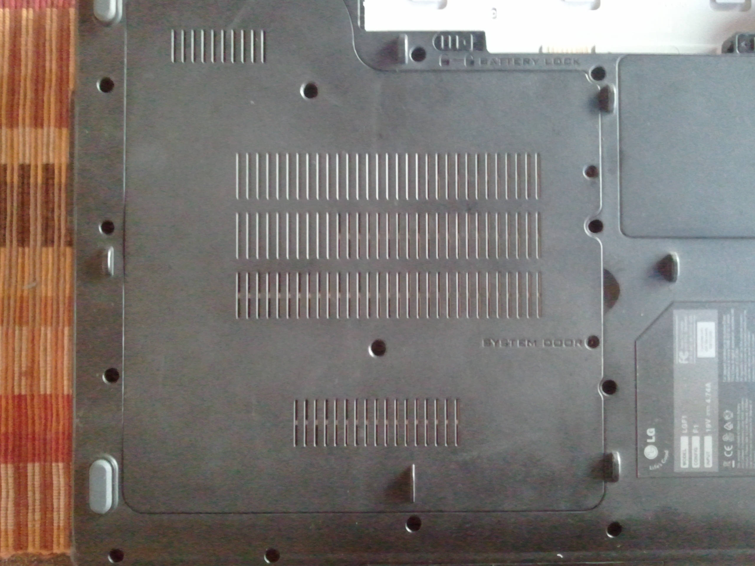 12c-LG F1 Laptop Replace Back Cover.jpg