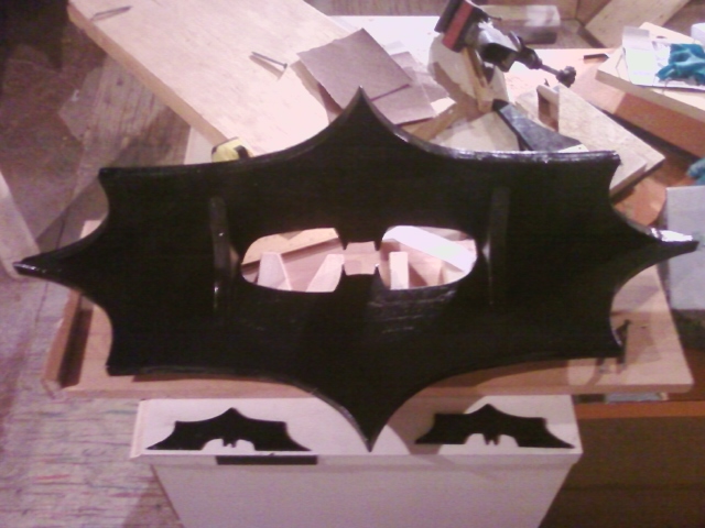 14 - complete with batarangs.jpg