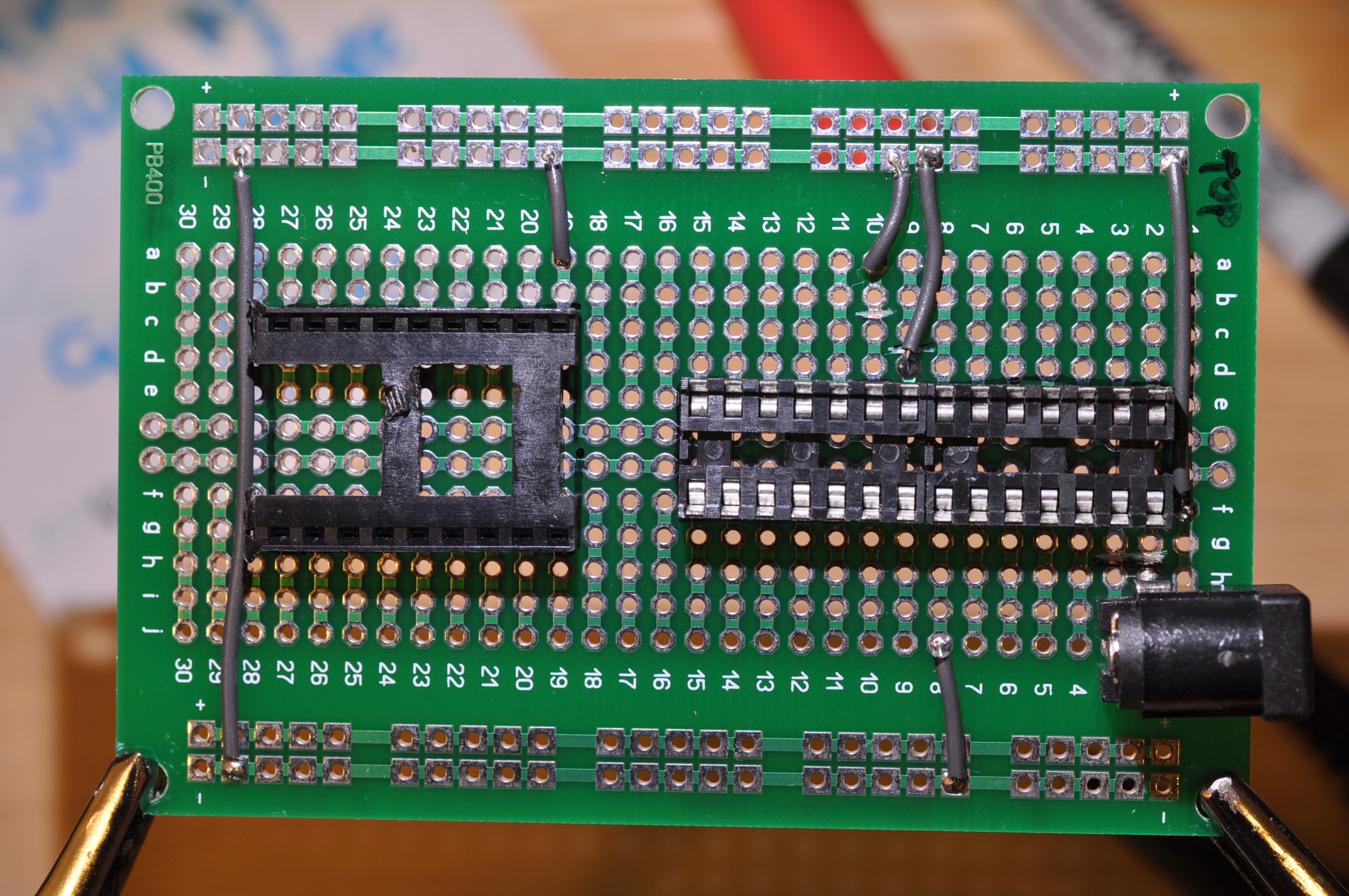 14-solder-neg-wires.JPG