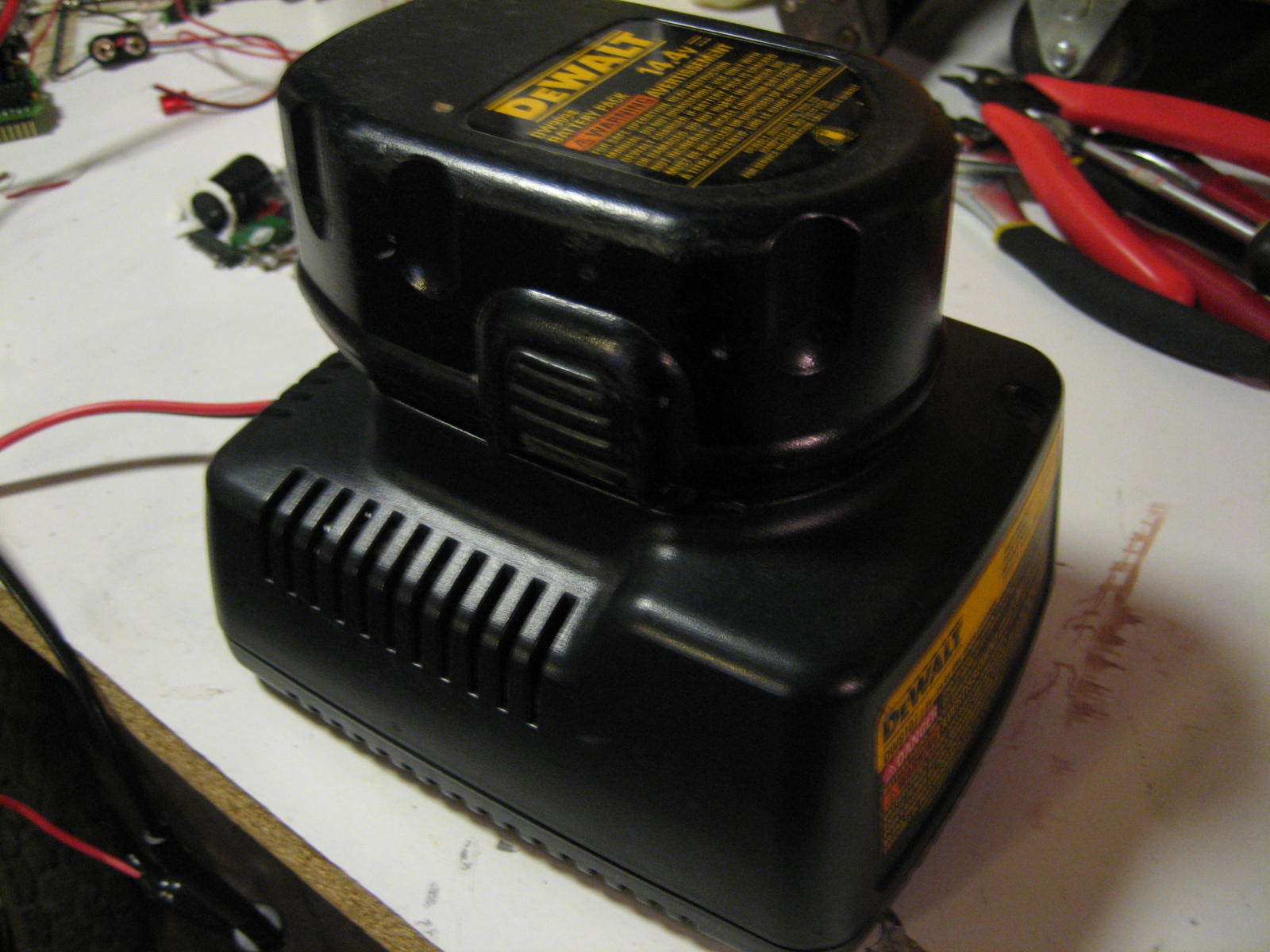 14.4v Power Supply 106.jpg