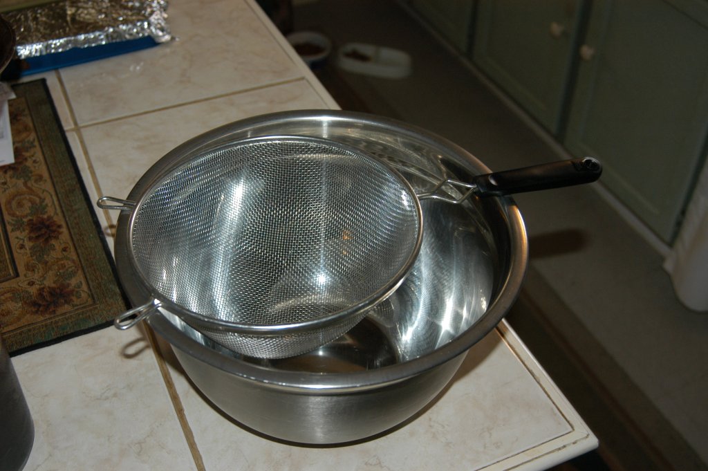 14_strainer-in-bowl.jpg