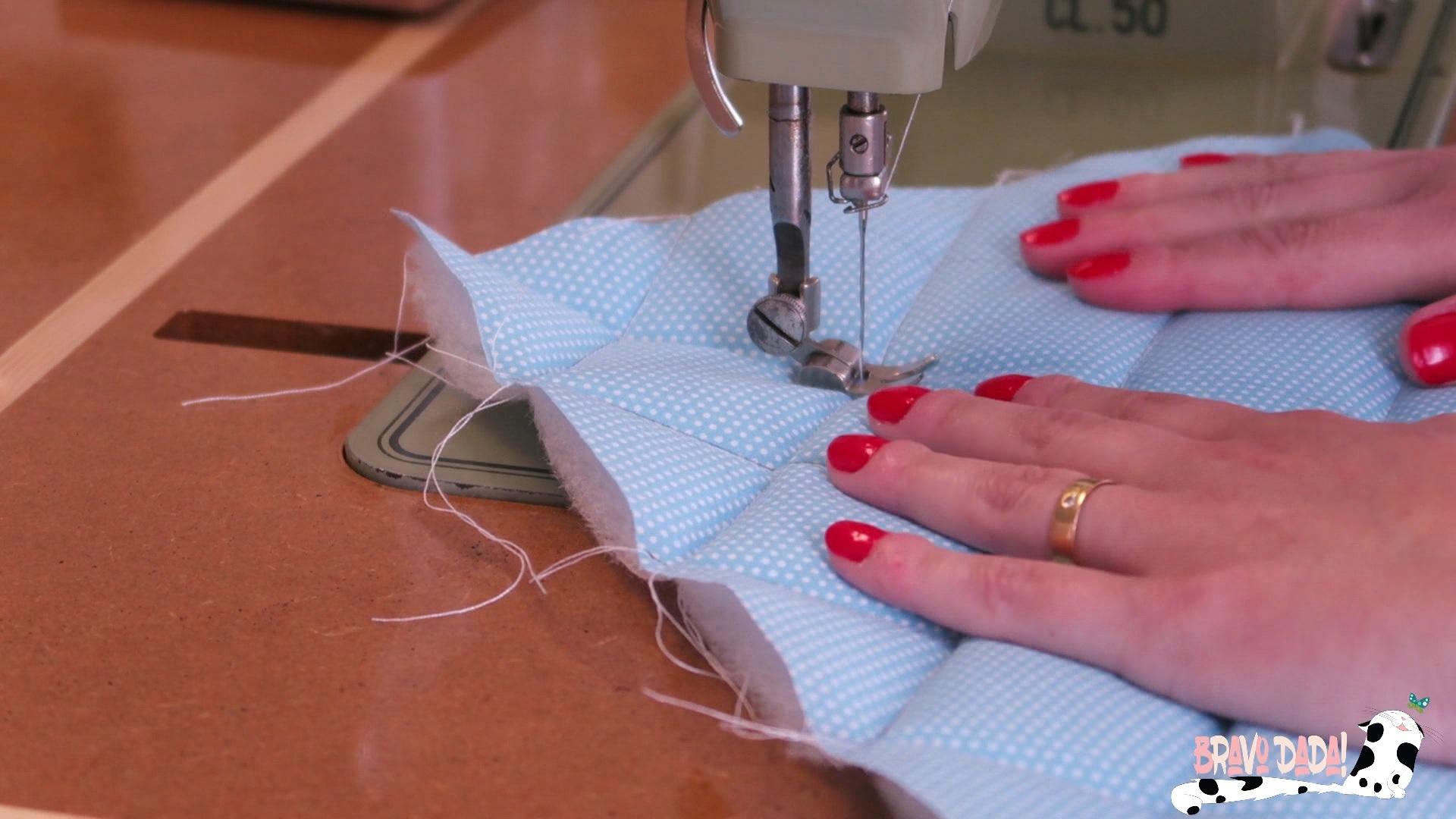 15 Sewing Machine Cover.jpg