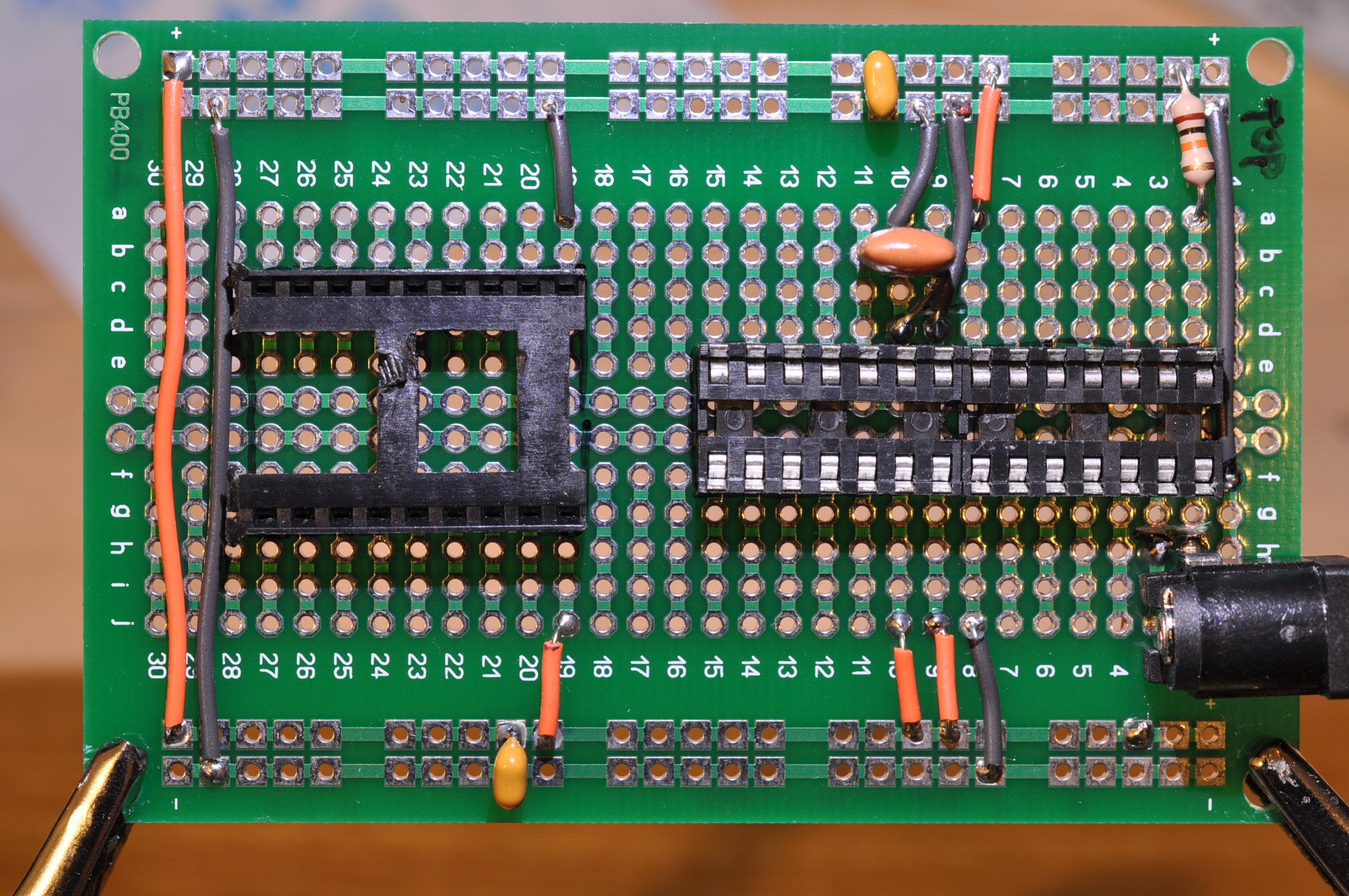 19-solder-reso-and-bypass-caps.JPG