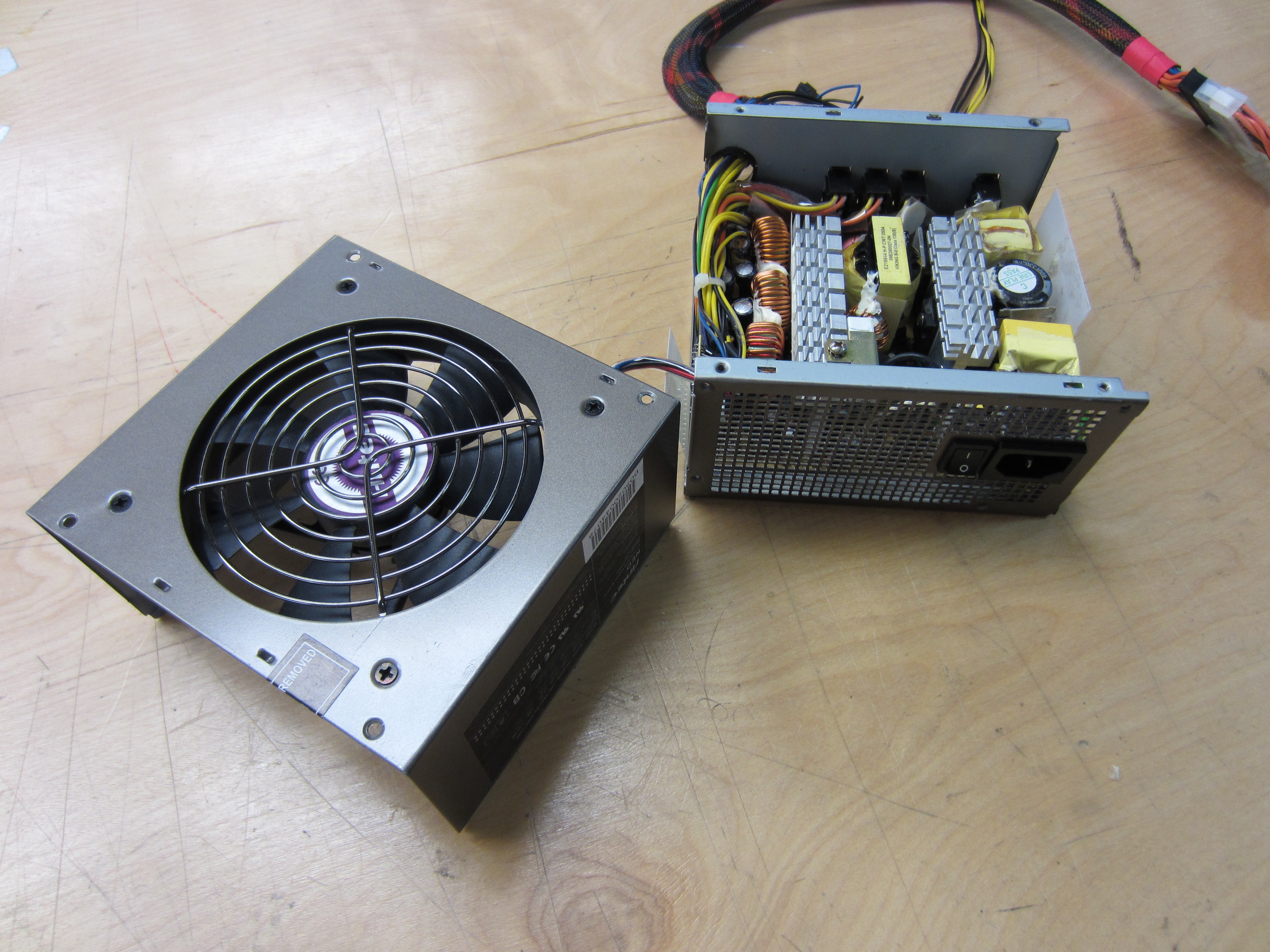 2 - 2 - Prepare Power Supply Case.JPG