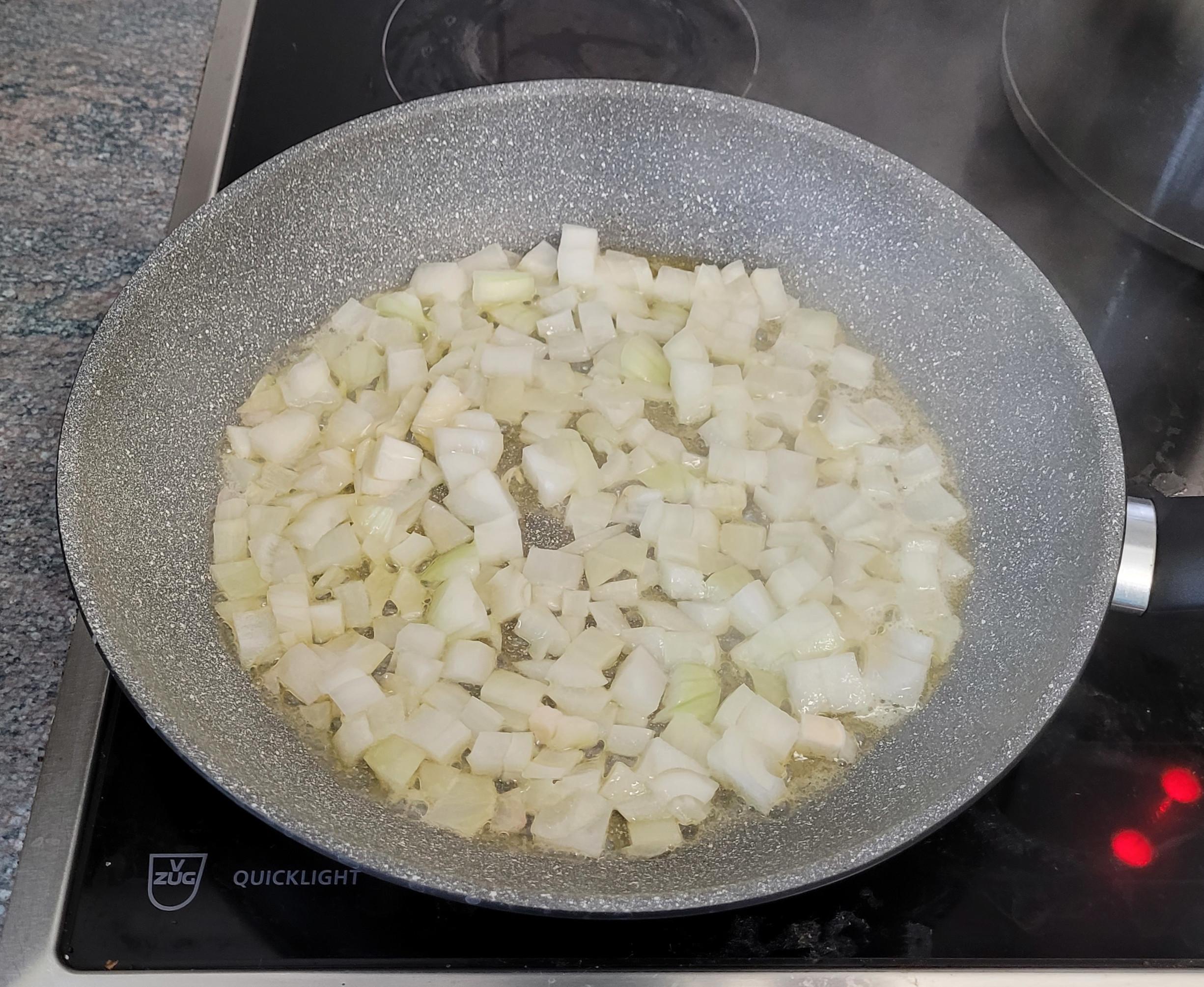 2 - fry the onion.jpg