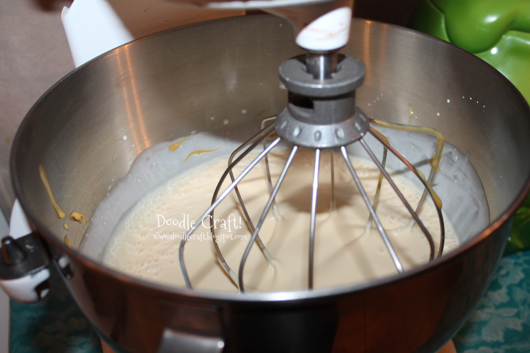 2 ingredient ice cream with whole cream and sweetened condensed milk.jpg