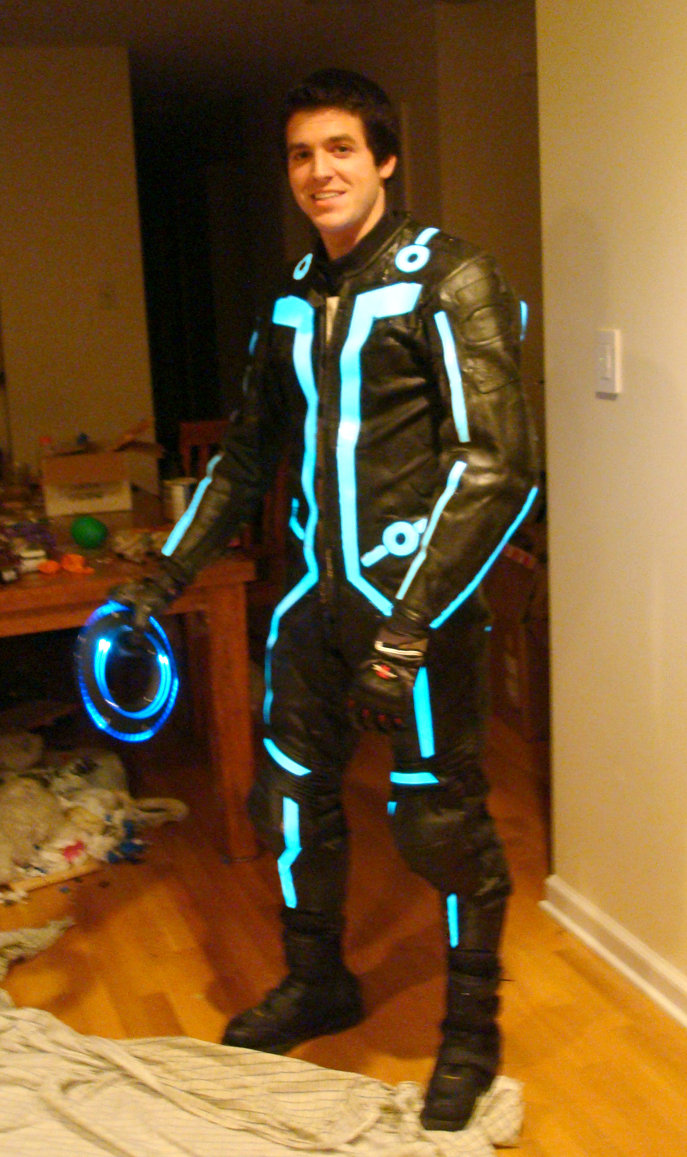 2010_Halloween_Tron_Legacy1.jpg