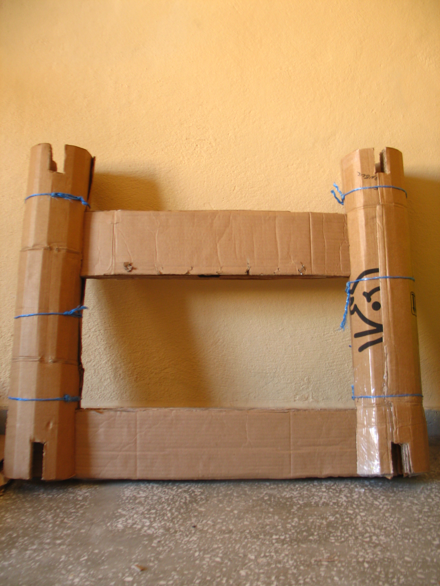 2013-03 24 Modular Cardboard Bookshelves 04 A.JPG