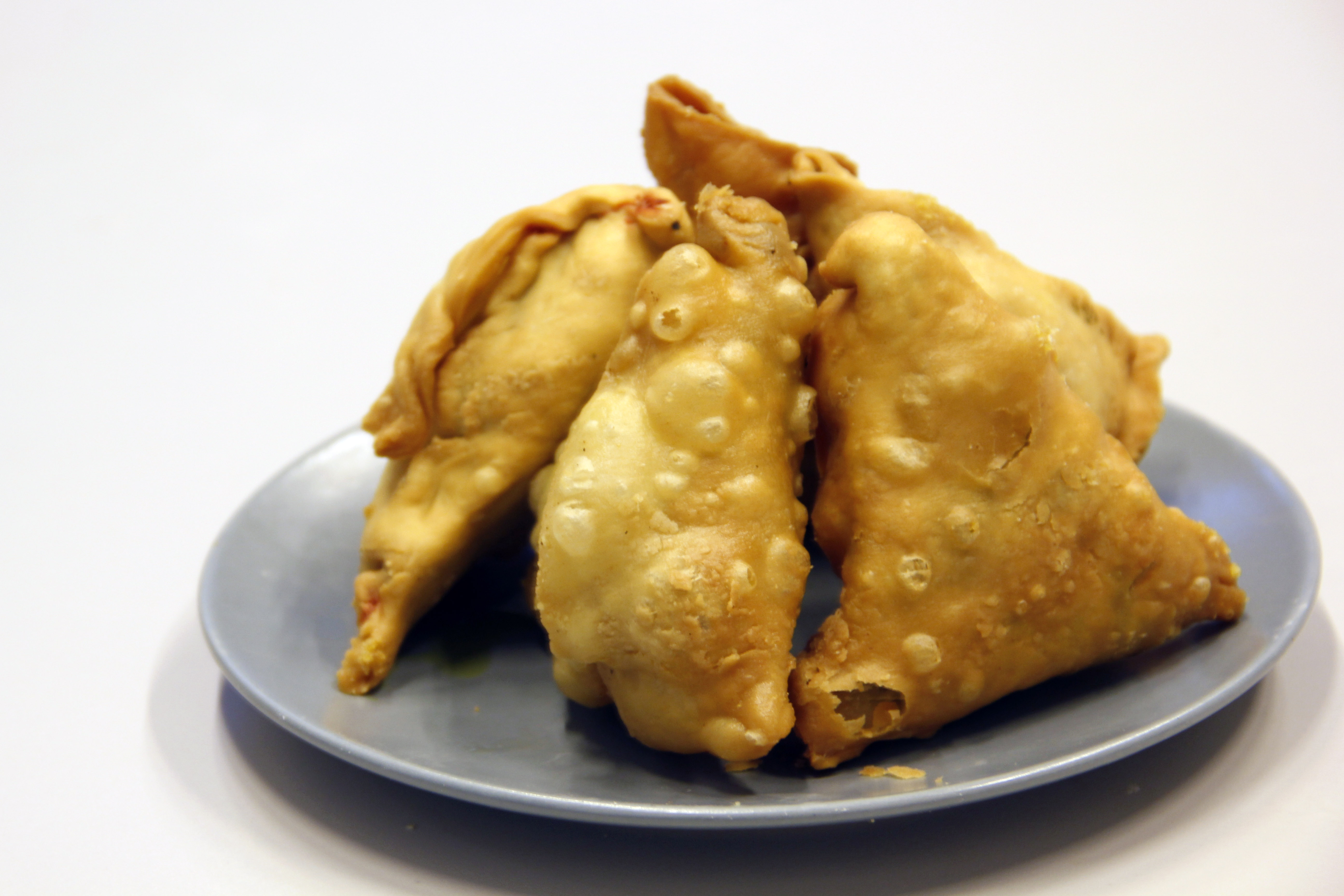 2014-05-11 Chapter 10 - Nettle and spice Samosas (10).JPG