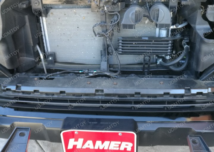 2016-Tacoma-Install-LED-Light-Bar-05_resize.jpg