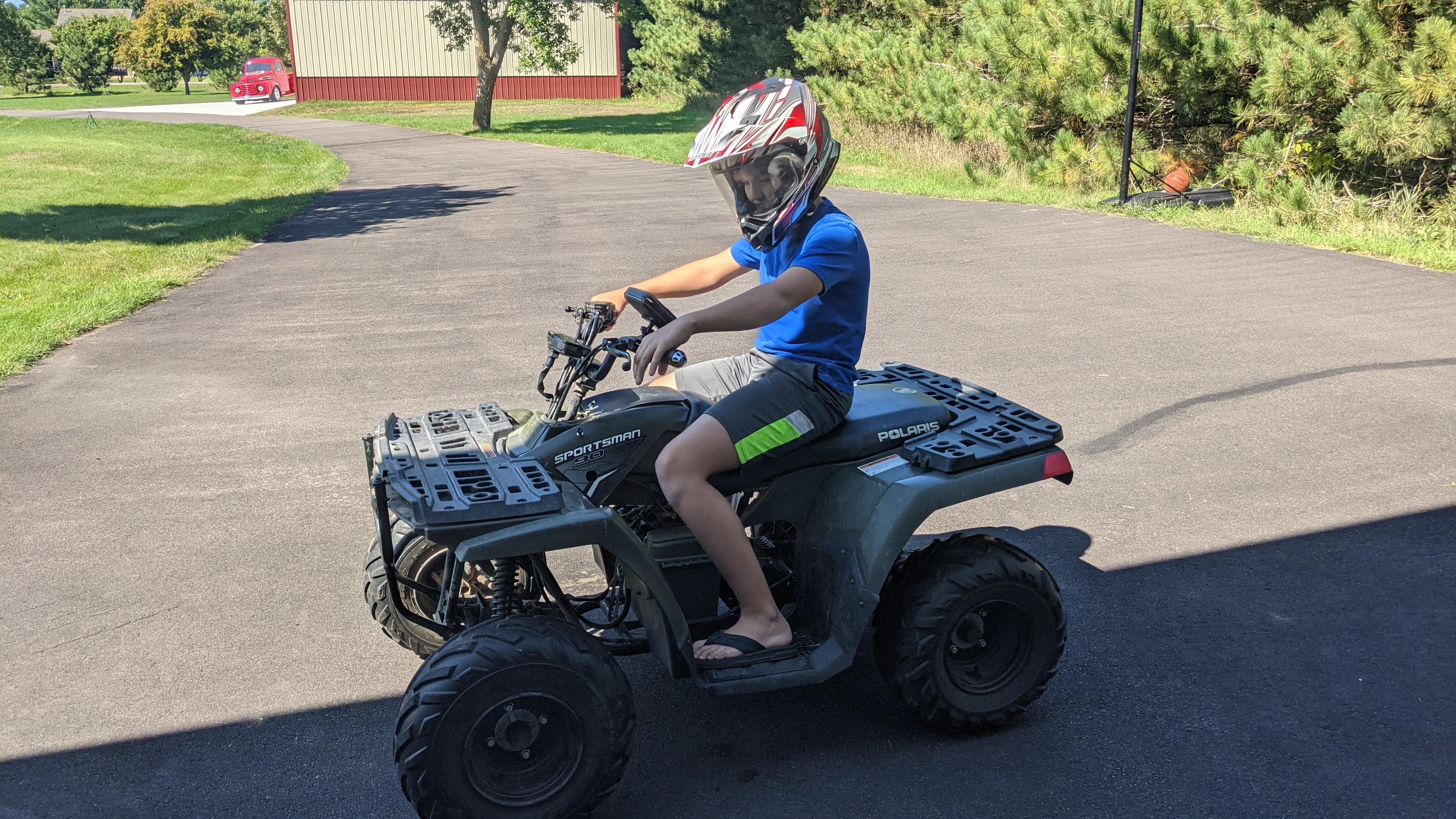 2021-09-06 1154 kids quad EV conversion with QS138 motor and gear box 4.jpg