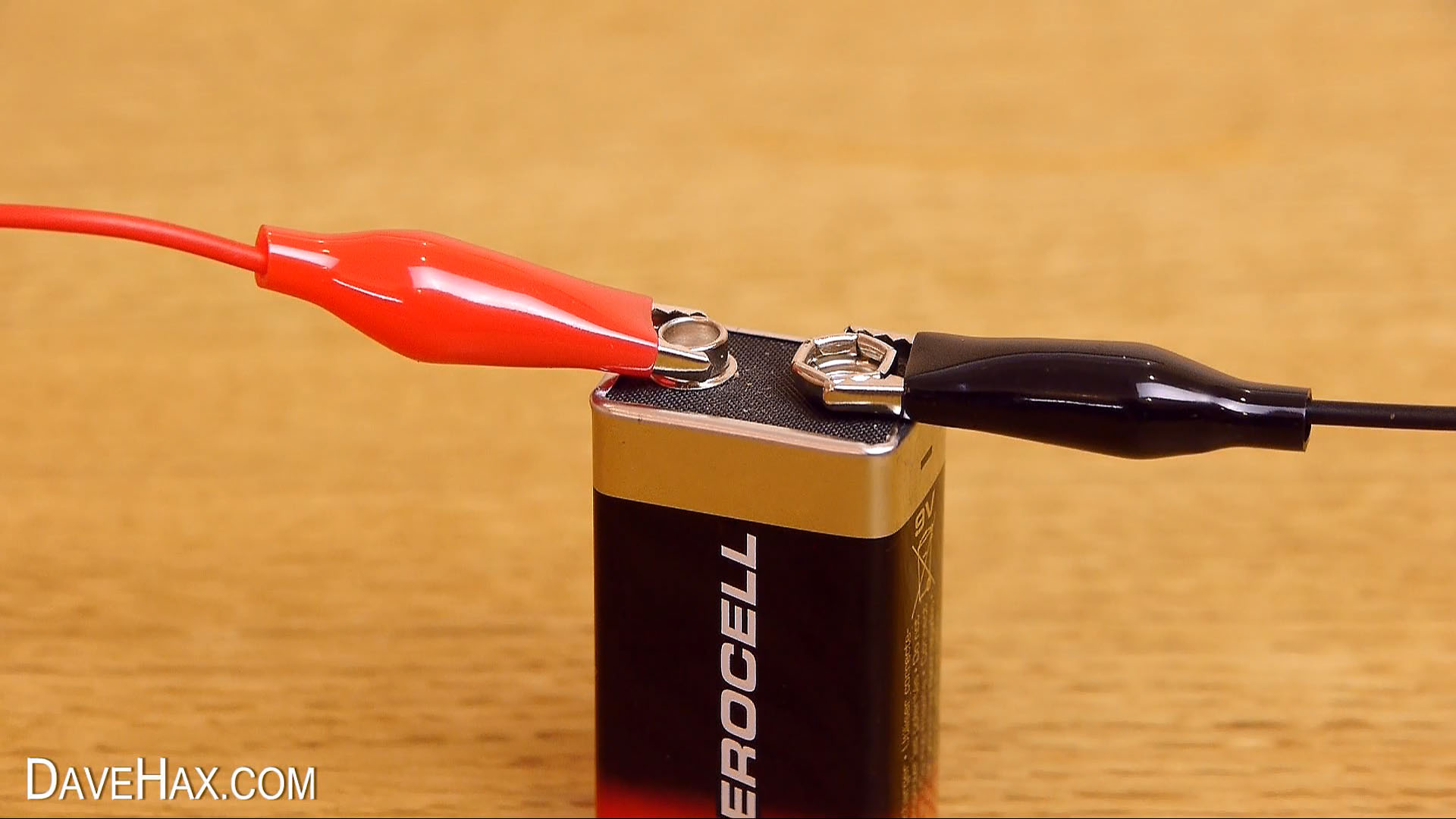 21 Battery Clip.jpg