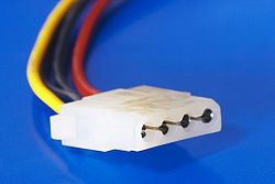 250px-Molex_female_connector.jpg