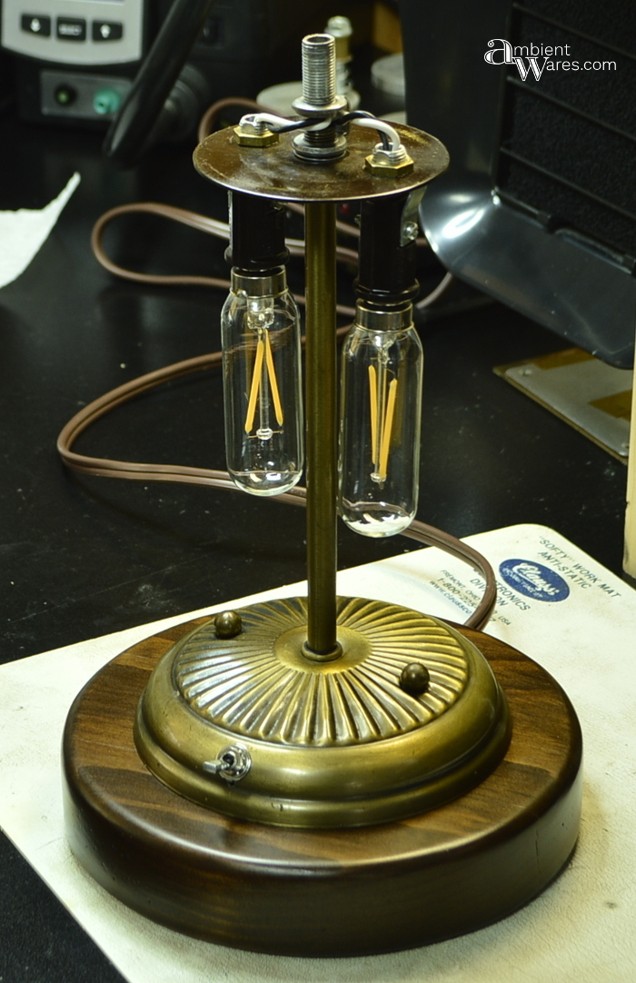 27_lamp-base-assembled.jpg