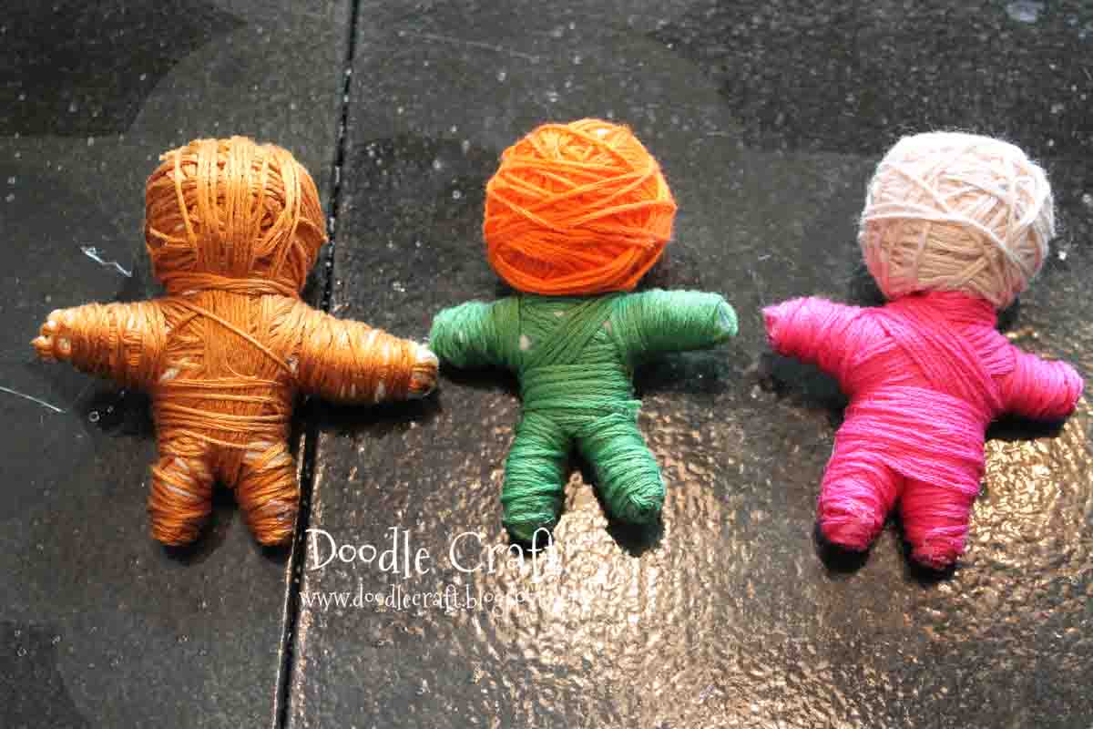 3 string dolls undecorated.jpg