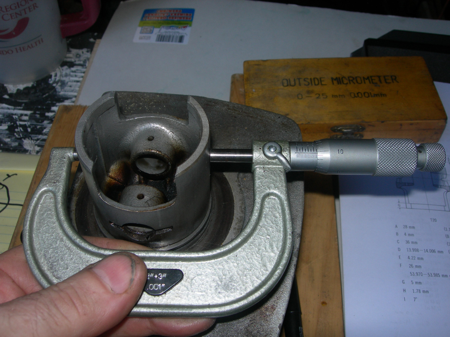 305-measure stock piston.JPG