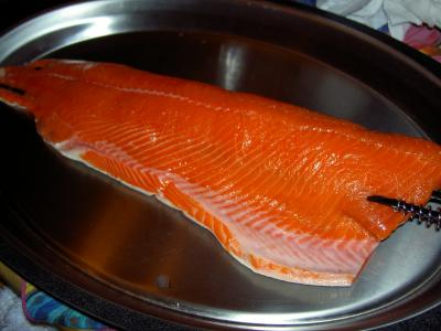 31677750.salmonraw.jpg