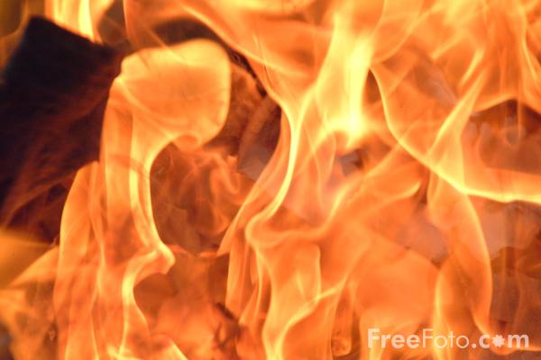 33_15_10---Fire-Flame-Texture_web.jpg