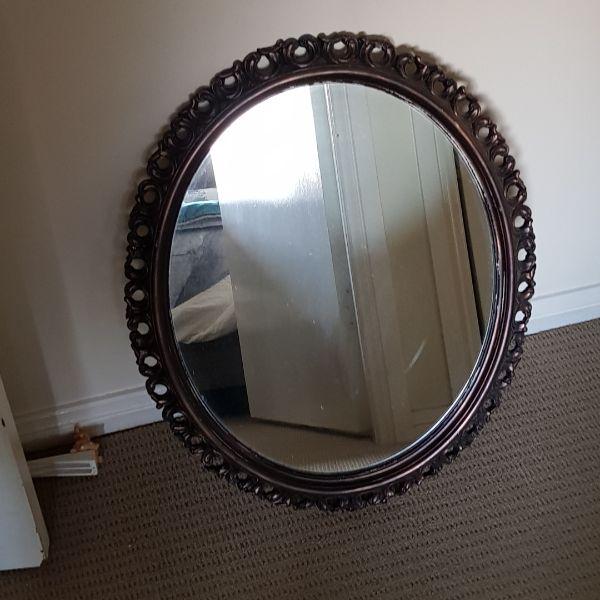 3D Halloween Mirror (13).jpg