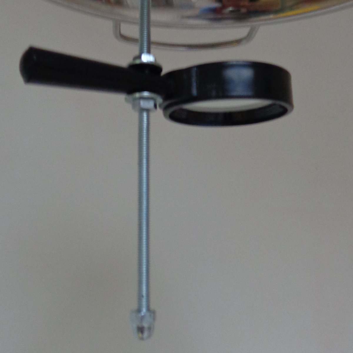 3_colander_lamp_magnifier_fix_-_openproducts.jpg