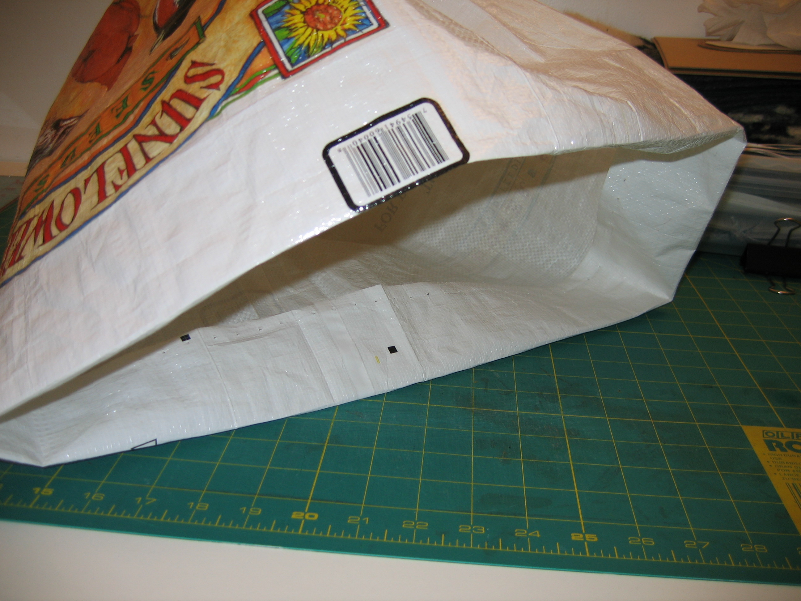 4 Top edge of bag 02.JPG