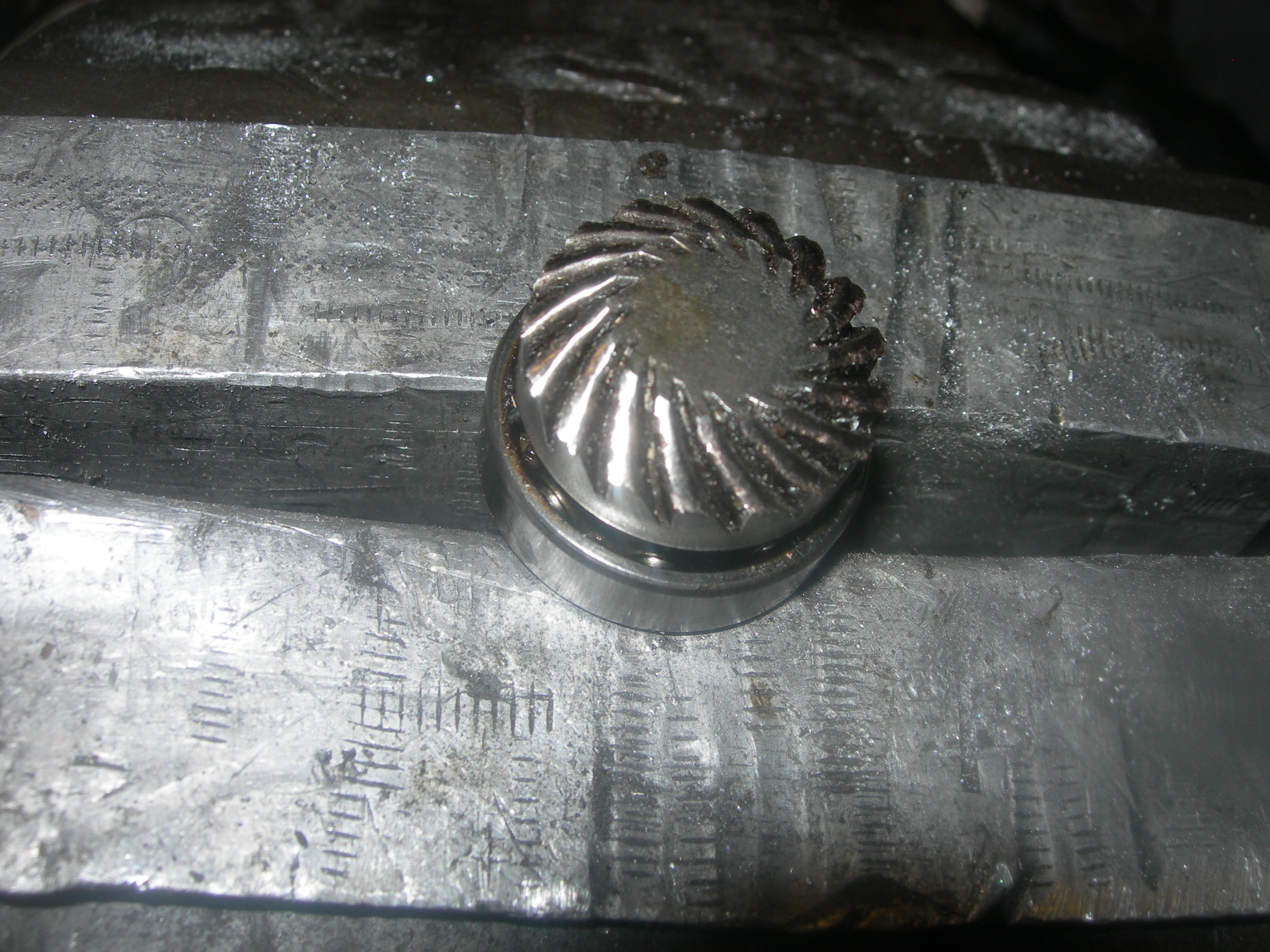 4-Bevel gear - burred over driver-2.JPG