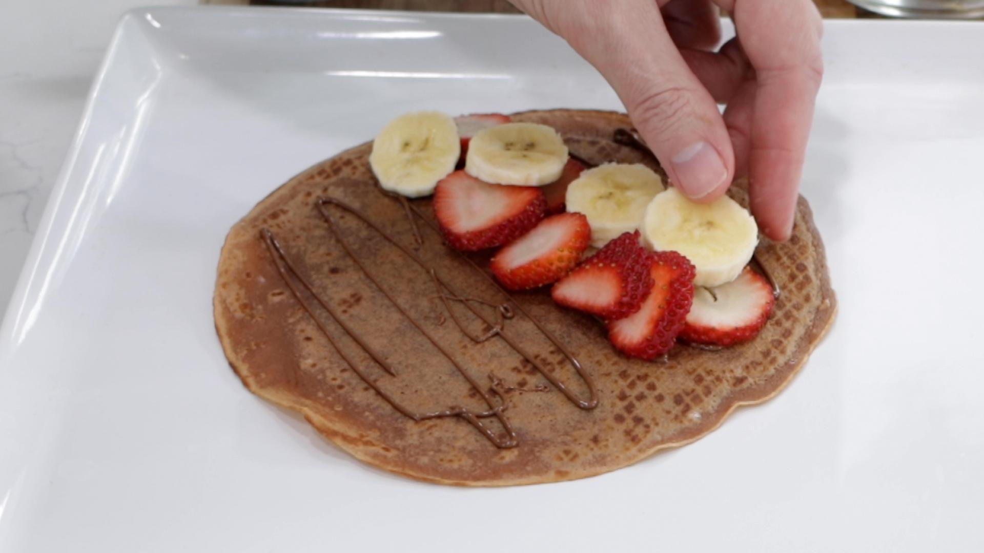 4-Ingredient Nutella Crepes Recipe.00_06_28_19.Still013.jpg