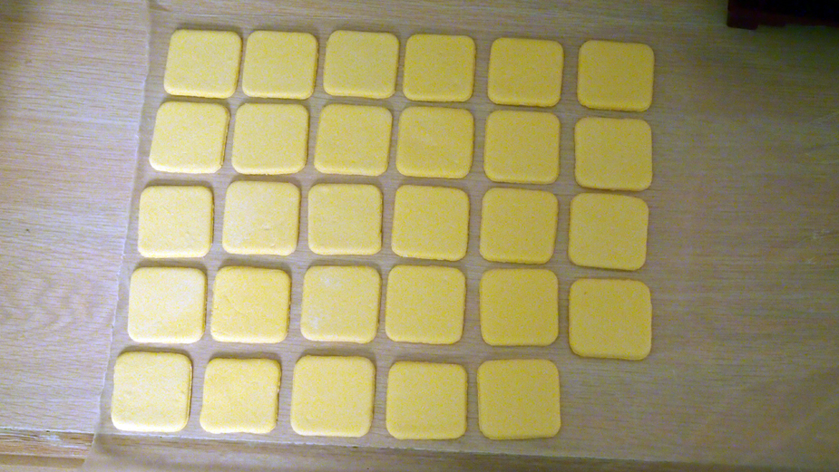 4-let fondant dry.JPG