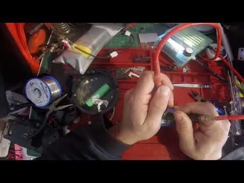 5 Power tool battery from NiCd to Lithium Ion (Spot Welding the new battery pack)