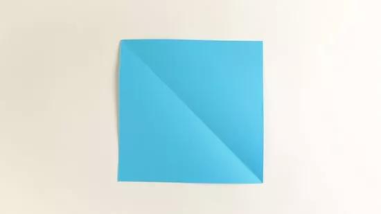 550px-nowatermark-Fold-an-Origami-Star-(Shuriken)-Step-3-Version-4.jpg (1).jpeg