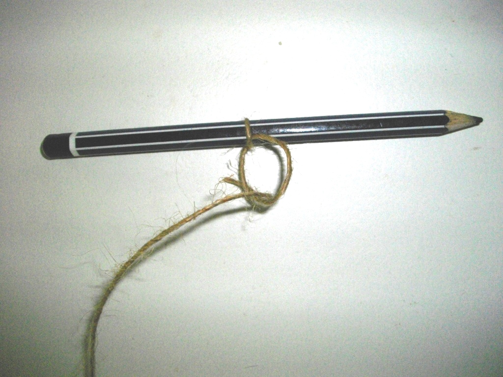 6.1 - Optional - Attach your string to a pencil for ease of handling.JPG