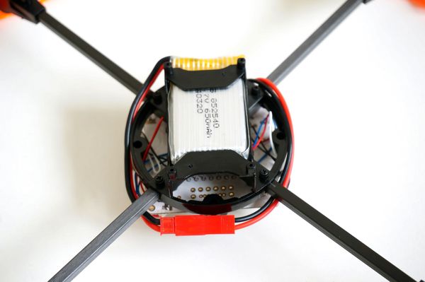 600px-Microduino_QuadCopter_Remote2.jpg