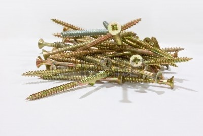 6487446-screws-pile-over-white.jpg