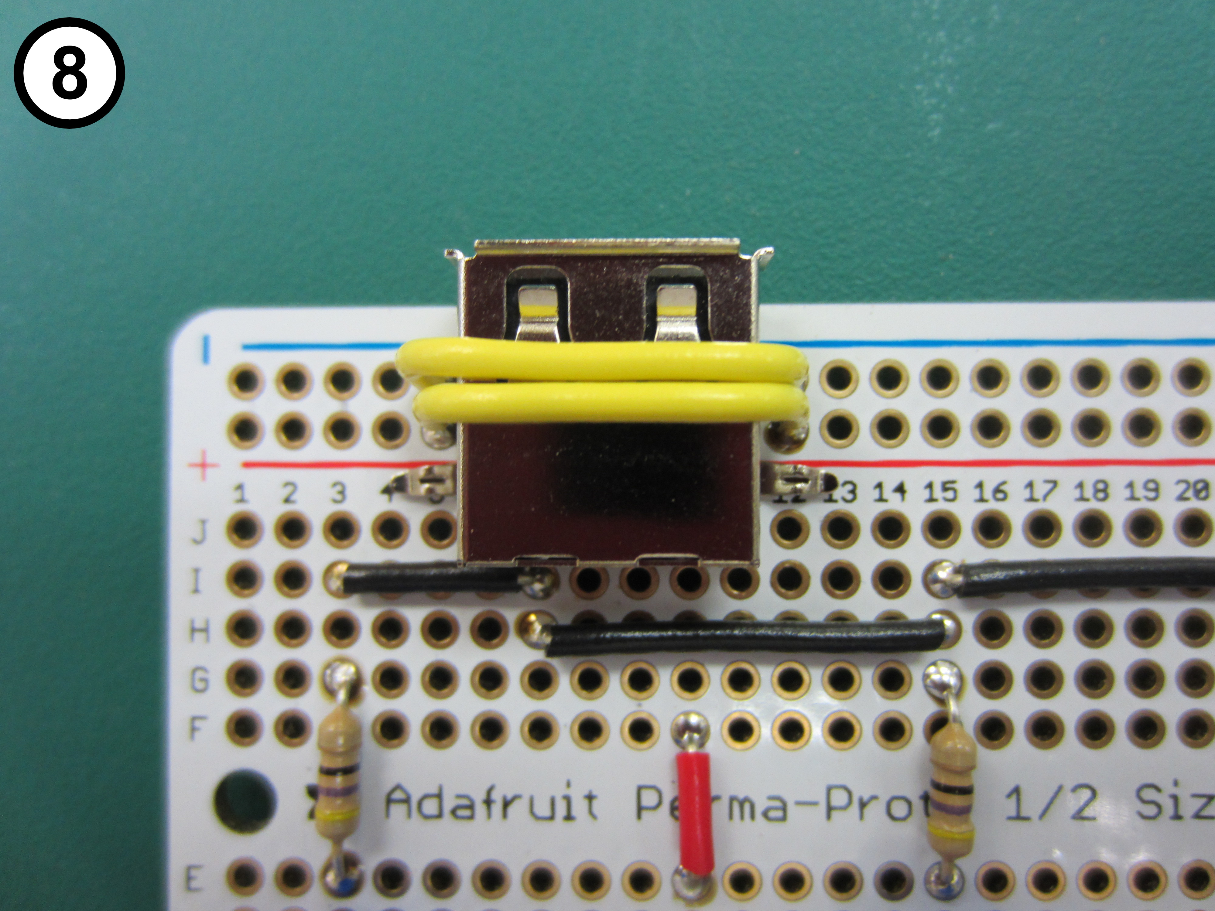 7 - 9 - USB Support Wire 2 Attached.JPG