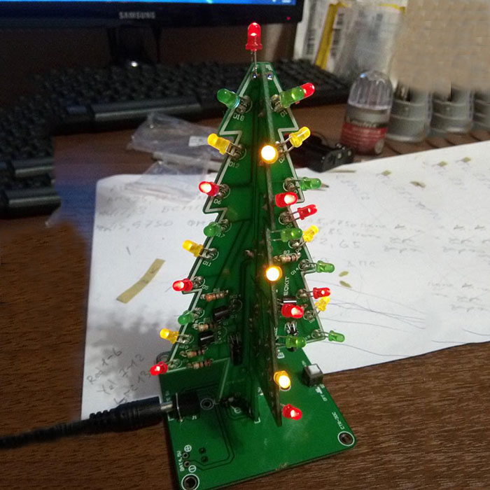 7212 icstation christmas tree.jpg