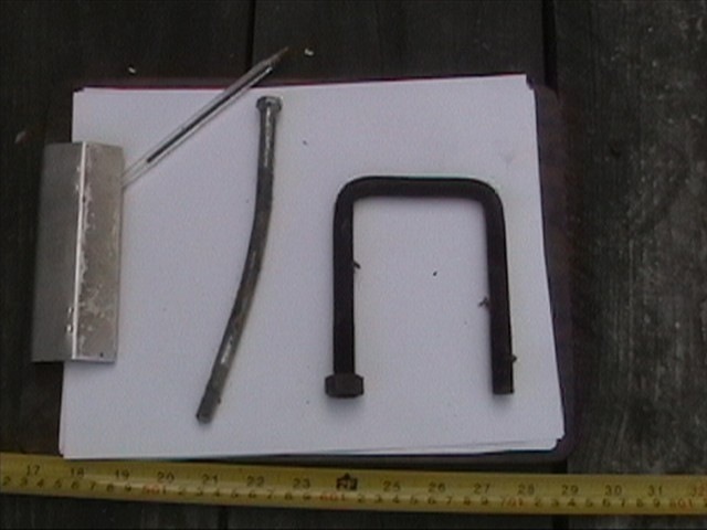 8 1985 u-bolt, bent bolt.jpg