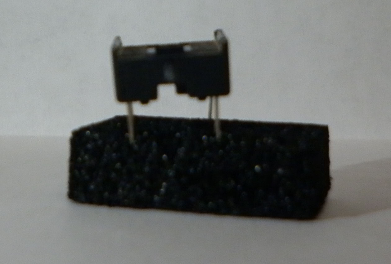 8-pin IC carrier.jpg