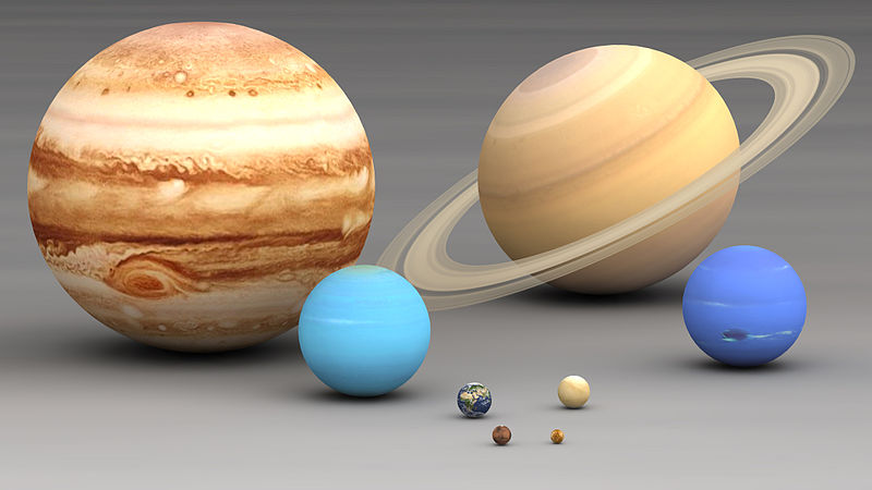 800px-Size_planets_comparison.jpg