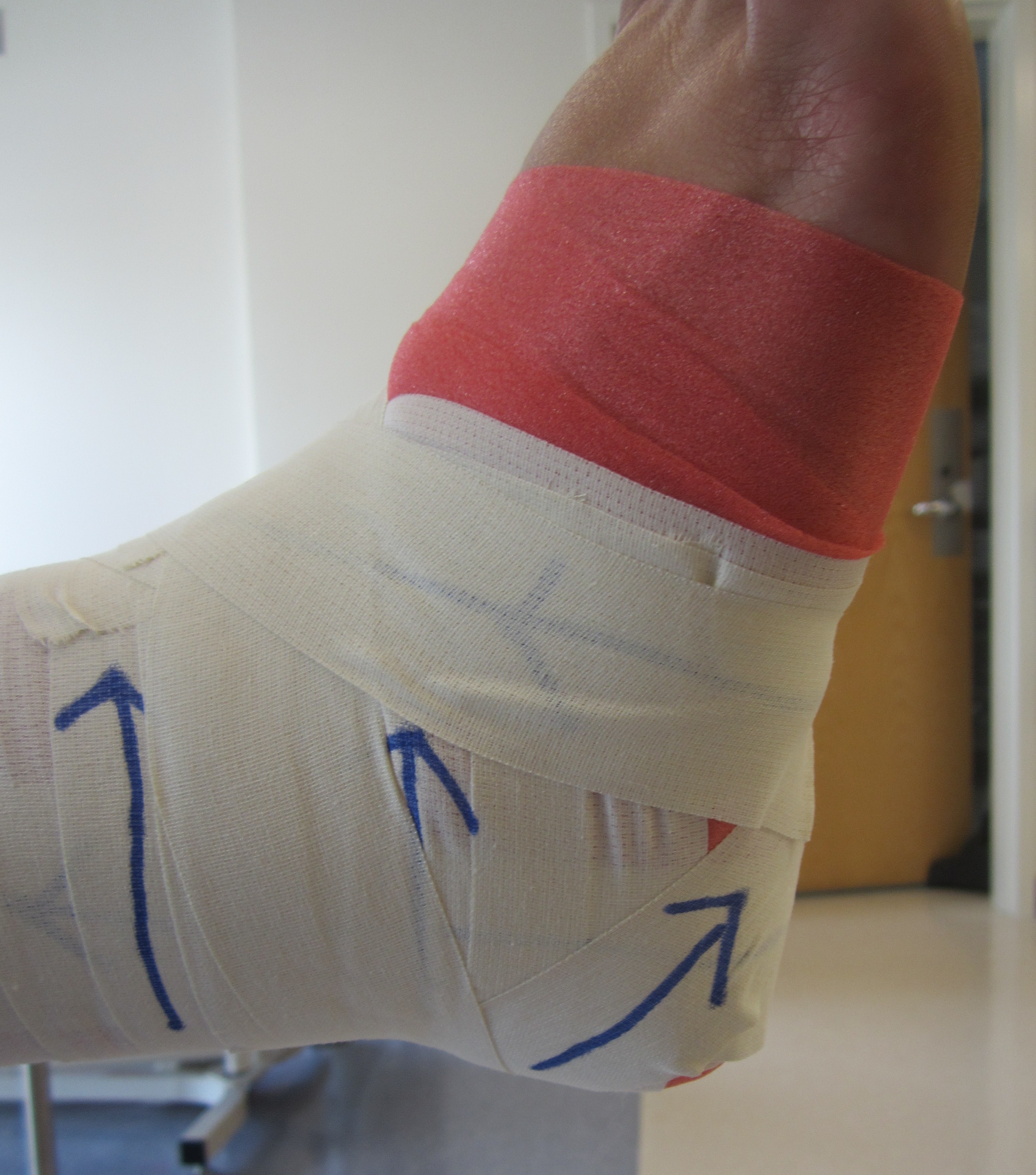 8a_Ankle_Taping_HeelLock-(Lateral)_8.12.14.JPG