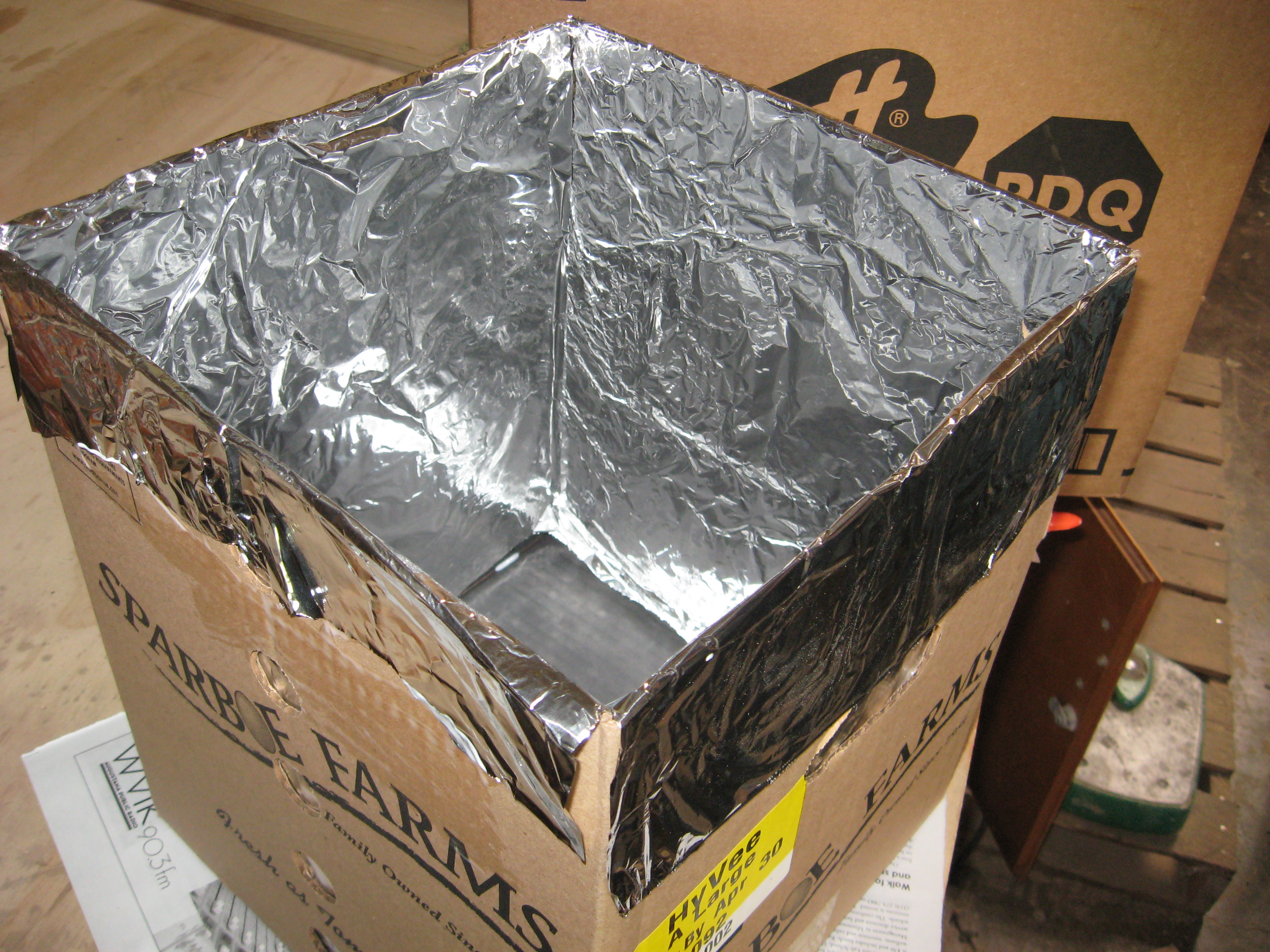 8glueing aluminum foil on inside of small box2.JPG