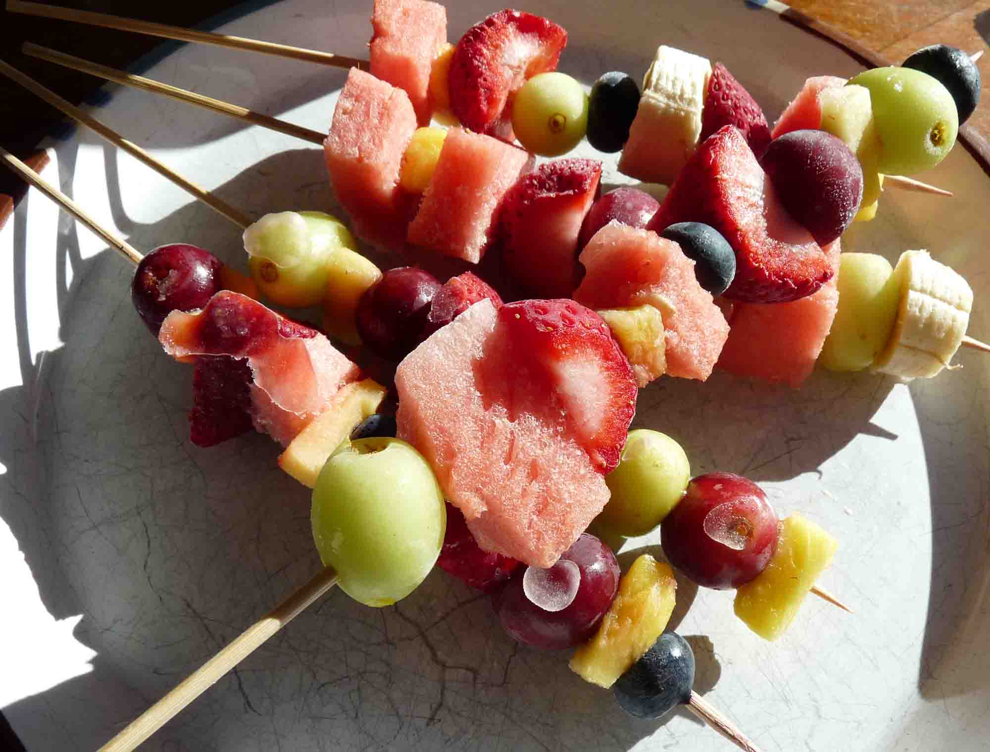 9 FrozFruitSkewers.jpg