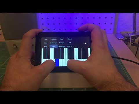 A Colorful Synthesizer with a Touch Screen, a LED matrix and an Arduino