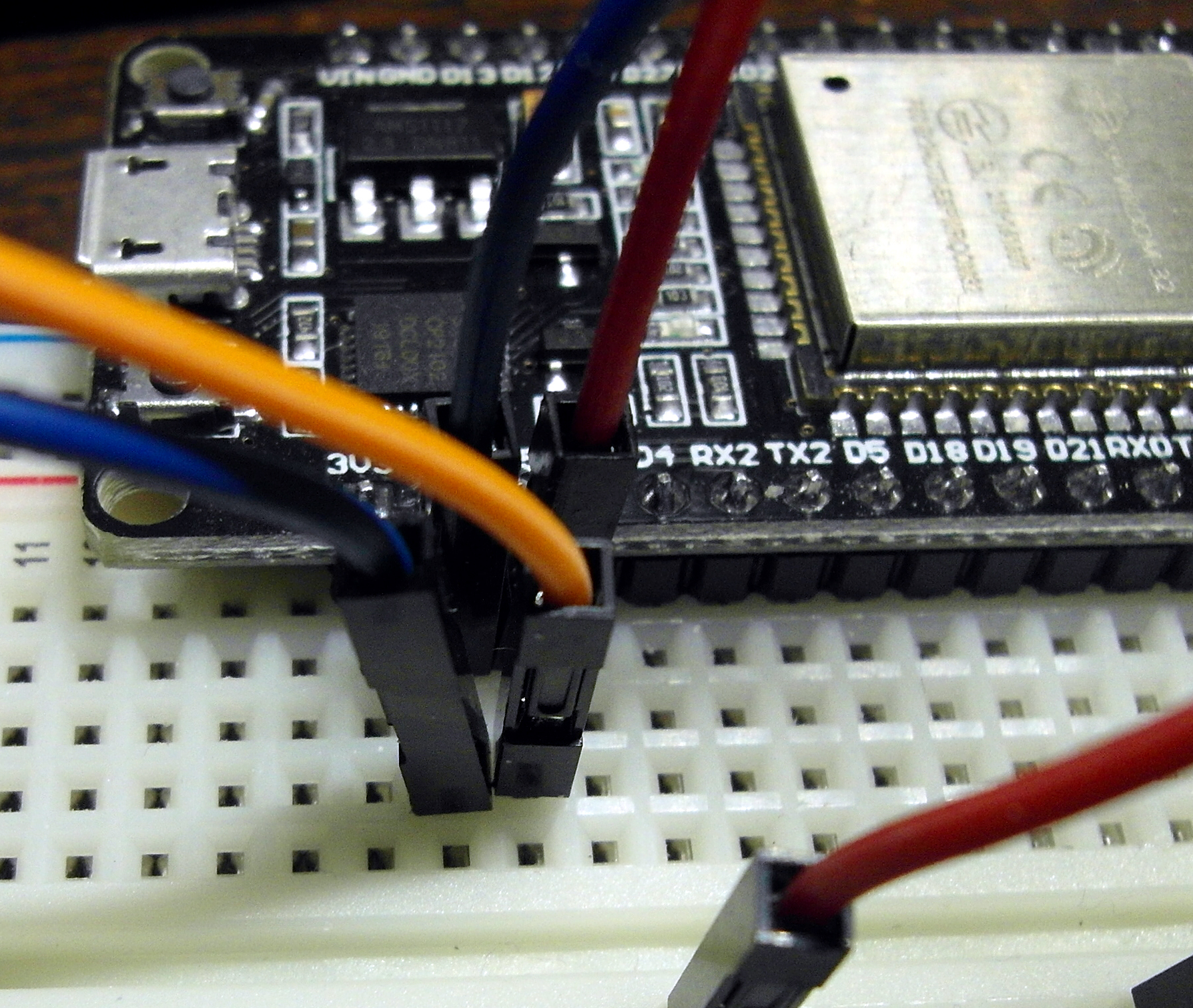 Additional Dupont Wires to Breadboard.jpg