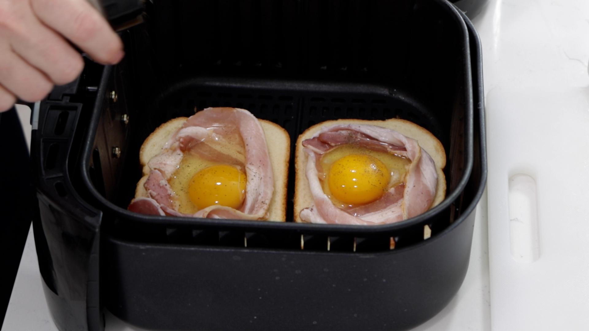 Air Fryer Bacon and Egg Toast.00_03_17_22.Still005.jpg