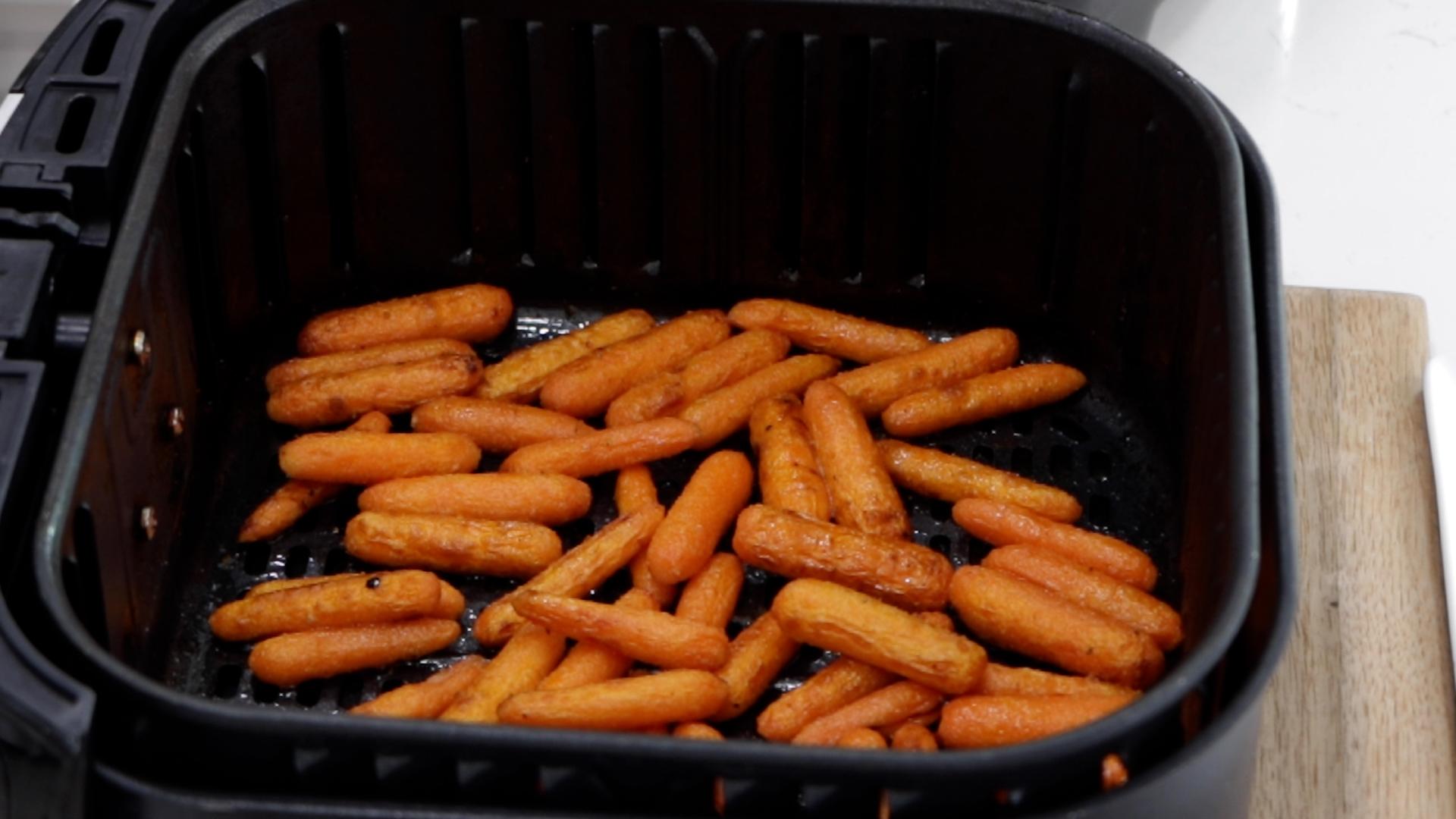 Air Fryer Carrots Recipe.00_00_01_23.Still001.jpg