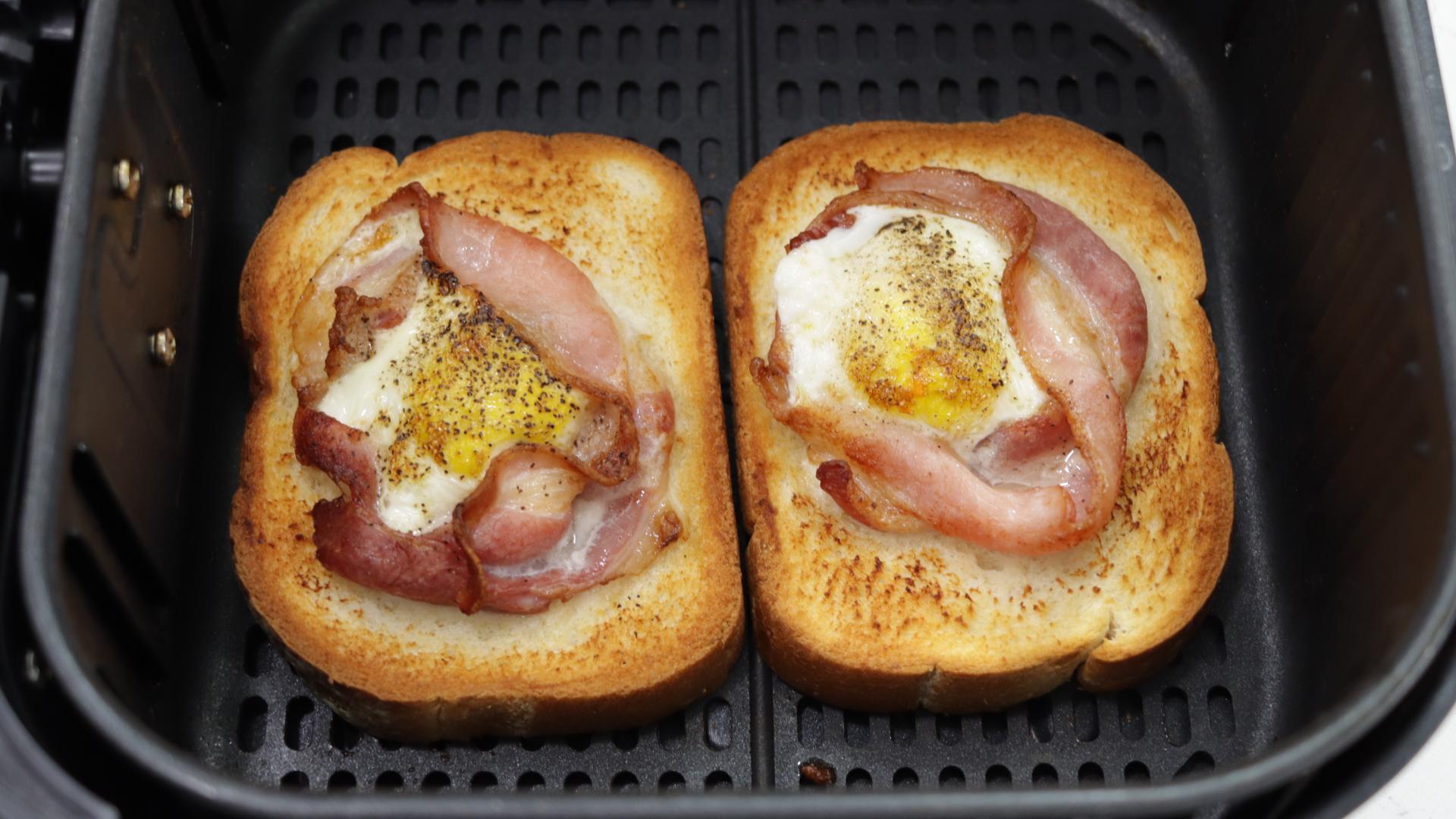 Air fryer bacon and egg toast recipe.jpg