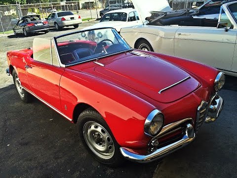 Alfa Romeo Giulietta Spider interior restoration