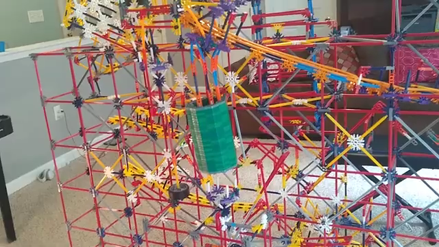 Alpha - A K'nex Ball Machine 1-52 screenshot.png