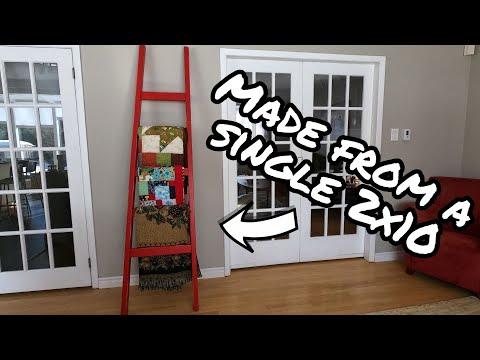 Angled Blanket Ladder - Chalk paint [distressed]