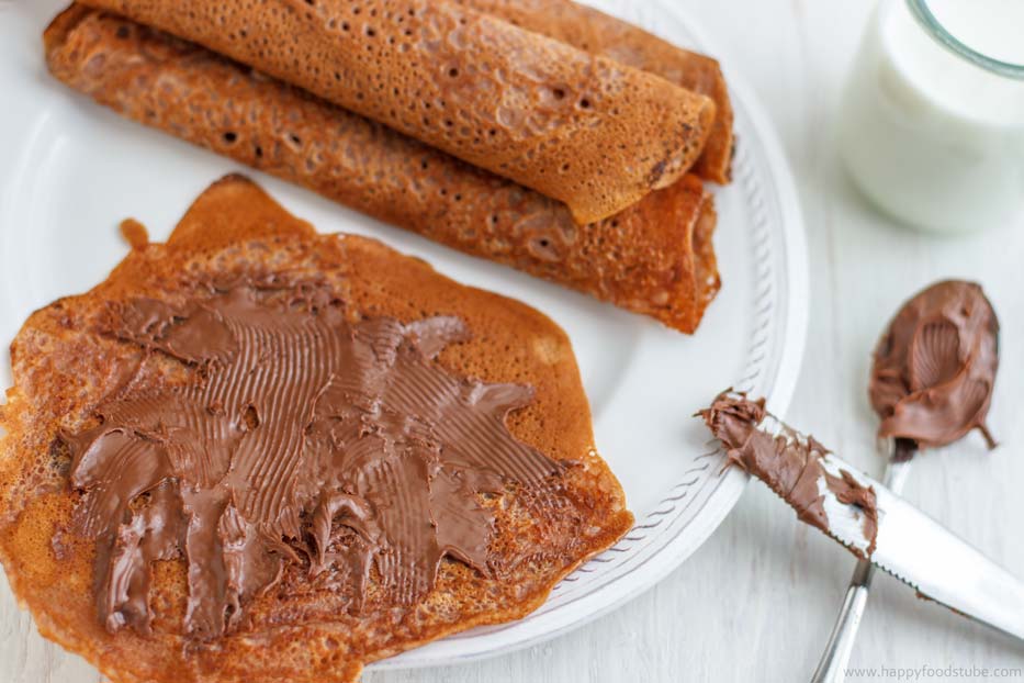 Apple-and-Cocoa-Batter-Crepes-Plate.jpg